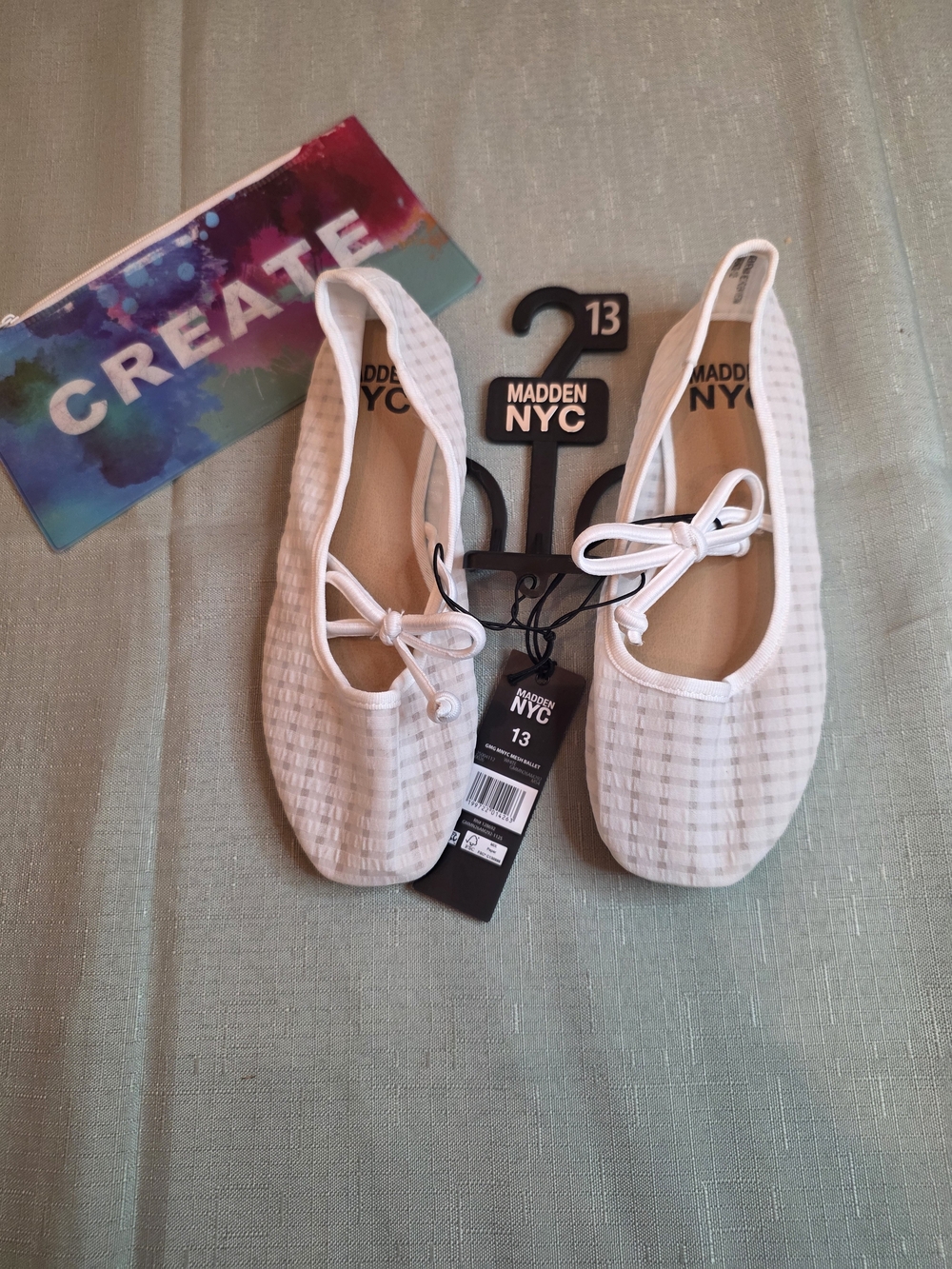 Madden NYC Girls' White Dress Ballet Flats Size 13
